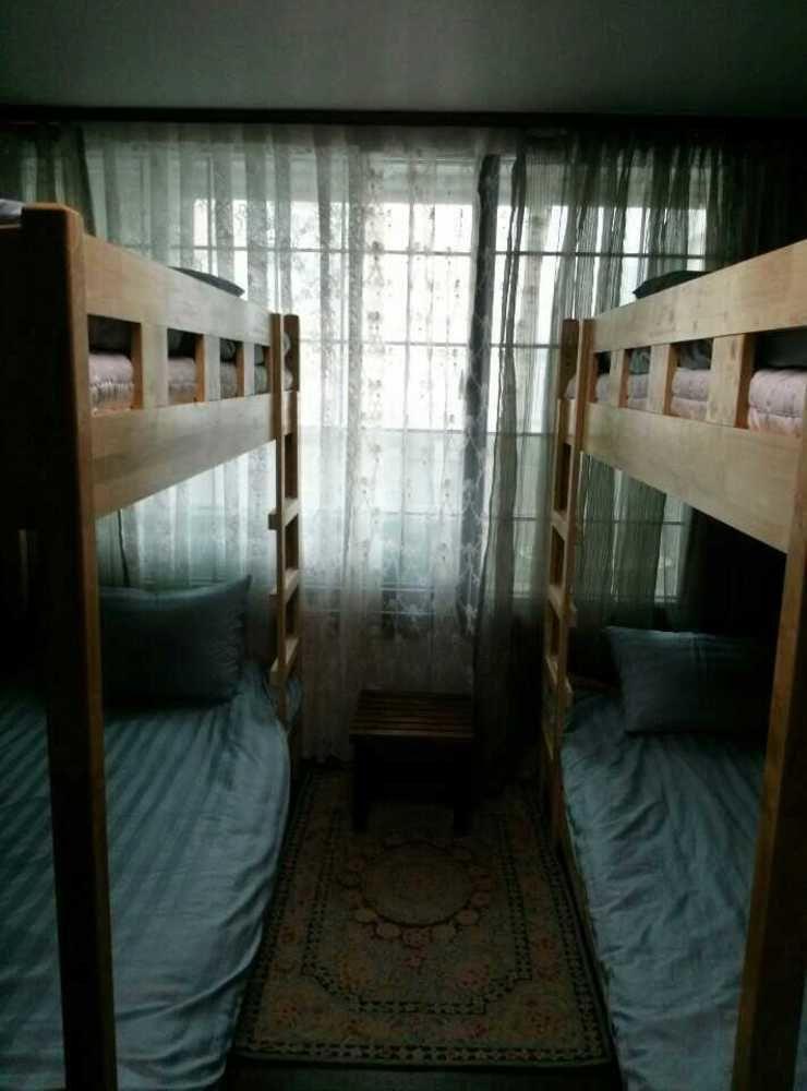 K Star Road Guesthouse - Hostel Seoul Exterior photo